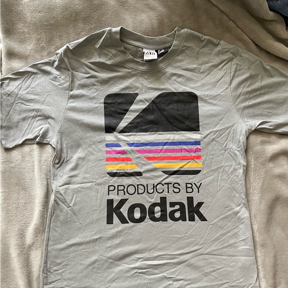 Kodak x Zara t-shirt. Never worn with tags. Size medium. Offers are welcome. - Picture 5 of 6